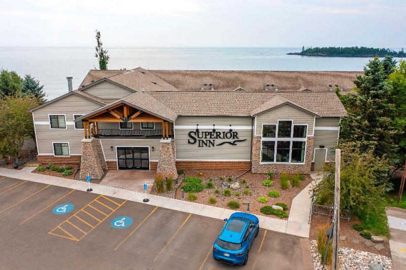 Best Western Plus Superior Inn image 2