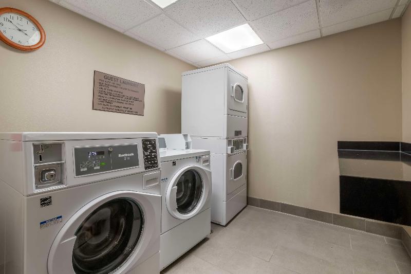 Best Western Plus Superior Inn image