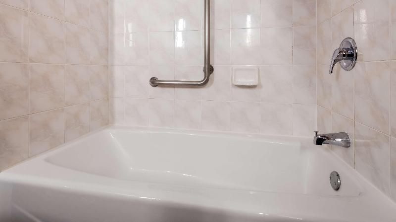 Best Western Plus Superior Inn image