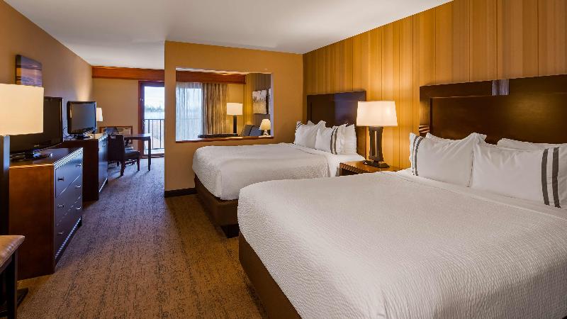 Best Western Plus Superior Inn image