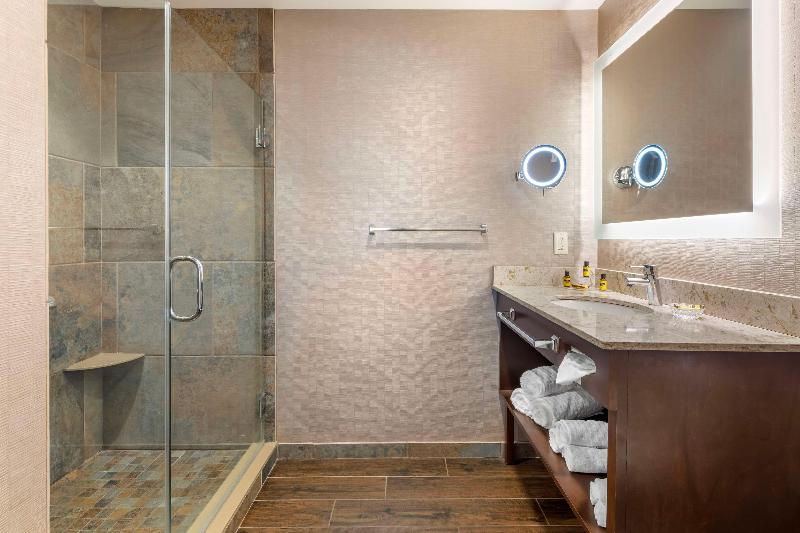 Best Western Plus Superior Inn image