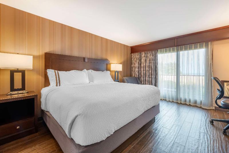 Best Western Plus Superior Inn image