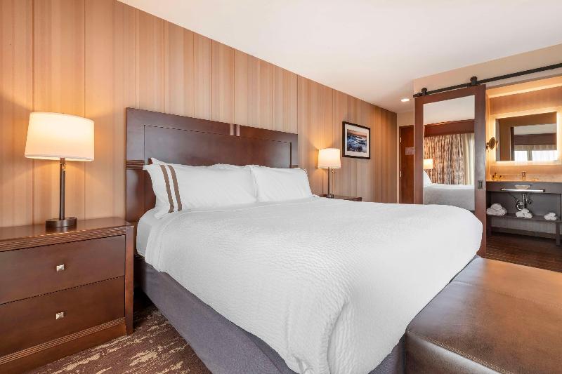 Best Western Plus Superior Inn image