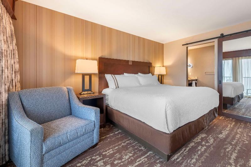 Best Western Plus Superior Inn image