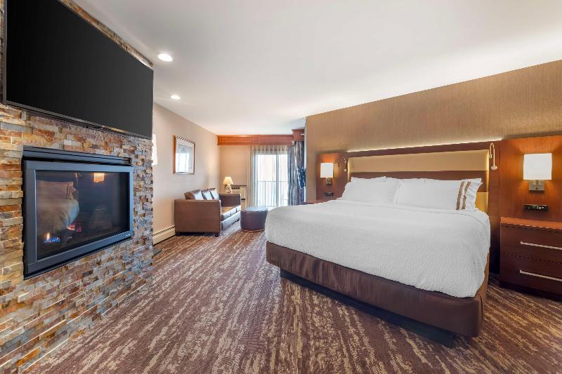 Best Western Plus Superior Inn image