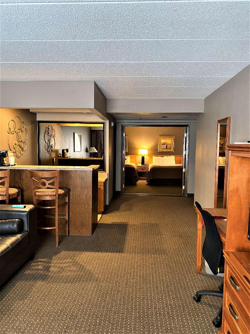 Best Western Plus Kelly Inn image