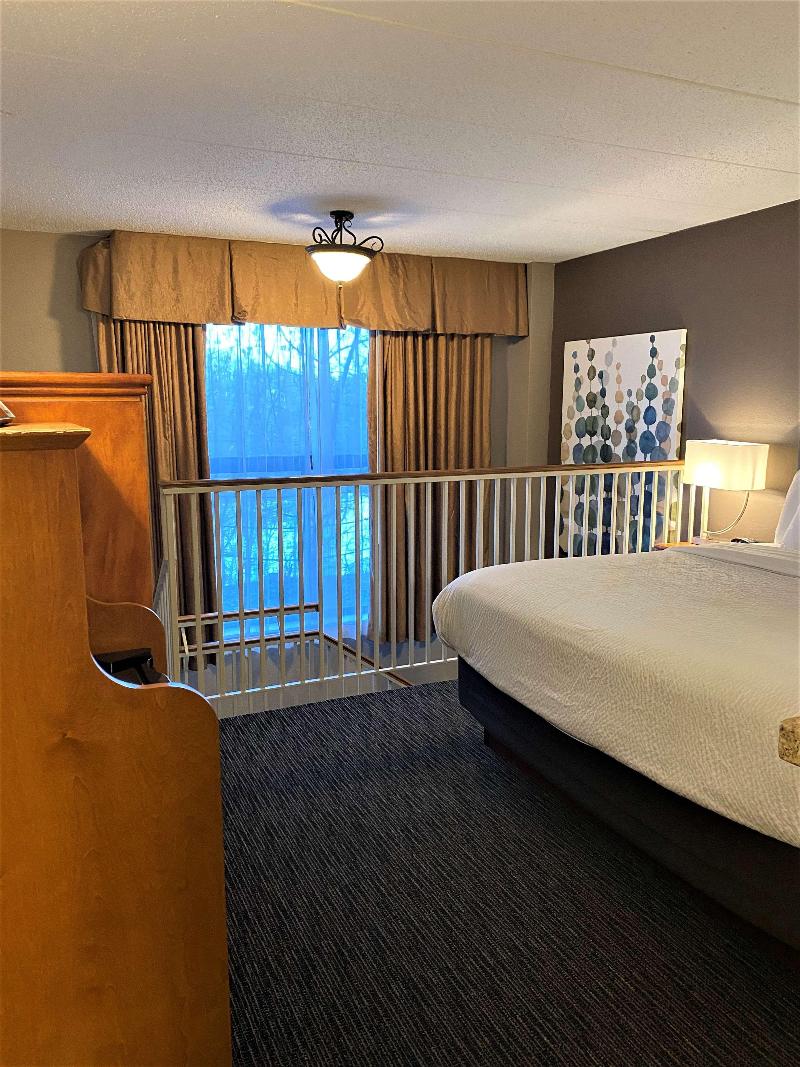 Best Western Plus Kelly Inn image