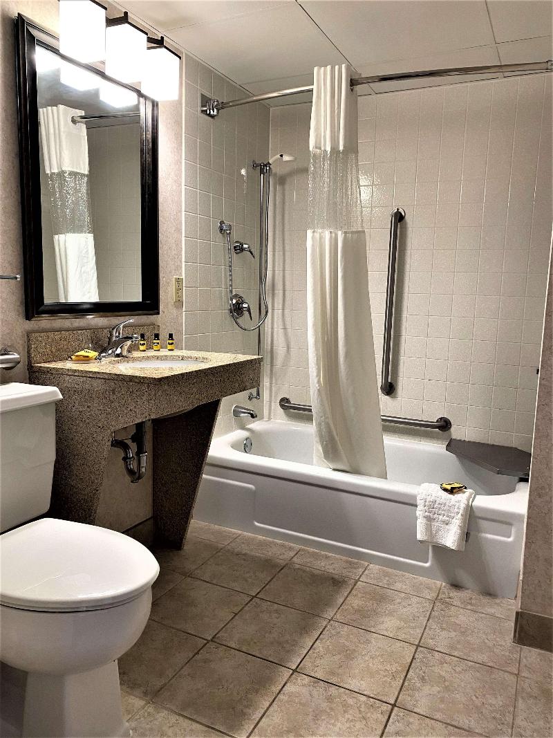 Best Western Plus Kelly Inn image
