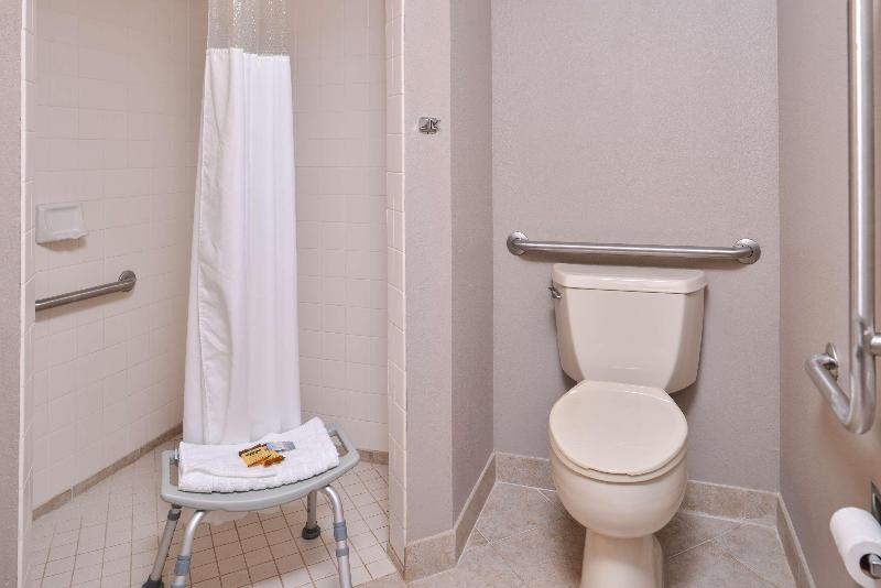 Best Western Plus Kelly Inn image