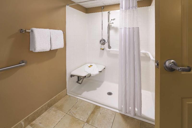 Wyndham Bloomington - Mall Of America — photo 211