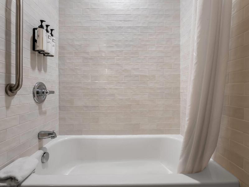 Wyndham Bloomington - Mall Of America image