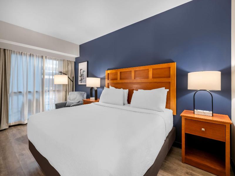 Wyndham Bloomington - Mall Of America image
