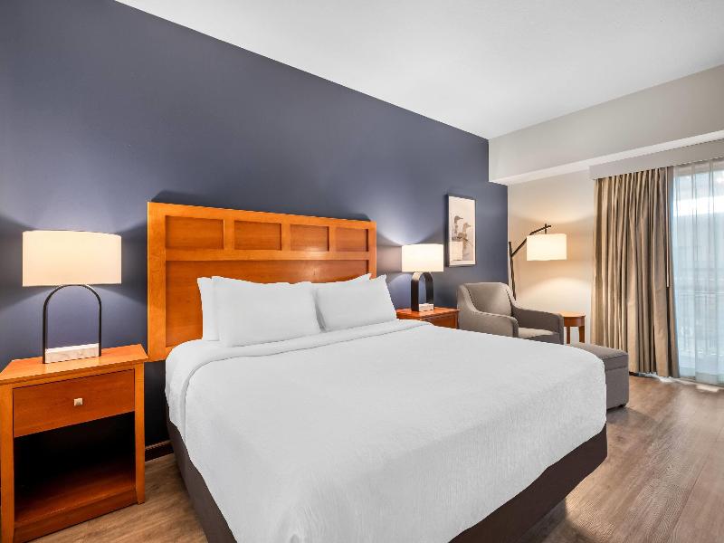 Wyndham Bloomington - Mall Of America image