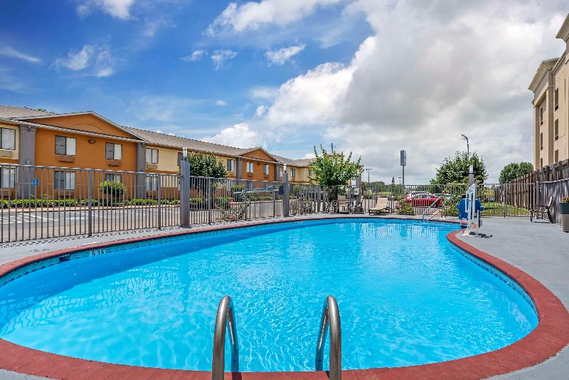 Best Western Canton Inn image