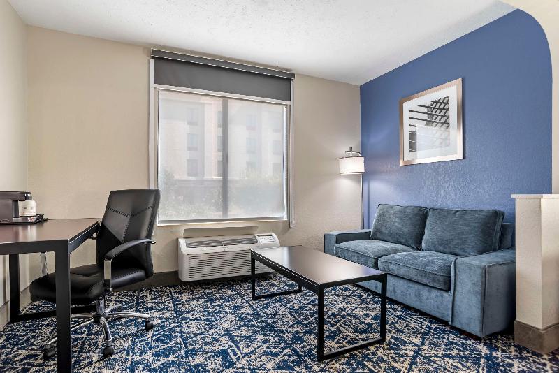 Best Western Canton Inn image