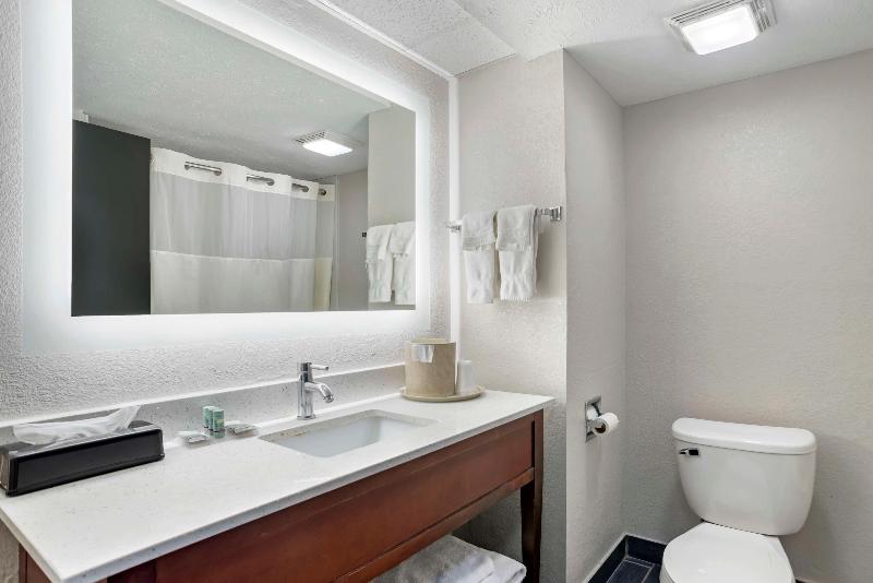 Best Western Canton Inn image