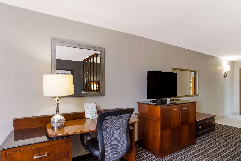 Surestay Plus By Best Western Greenwood image