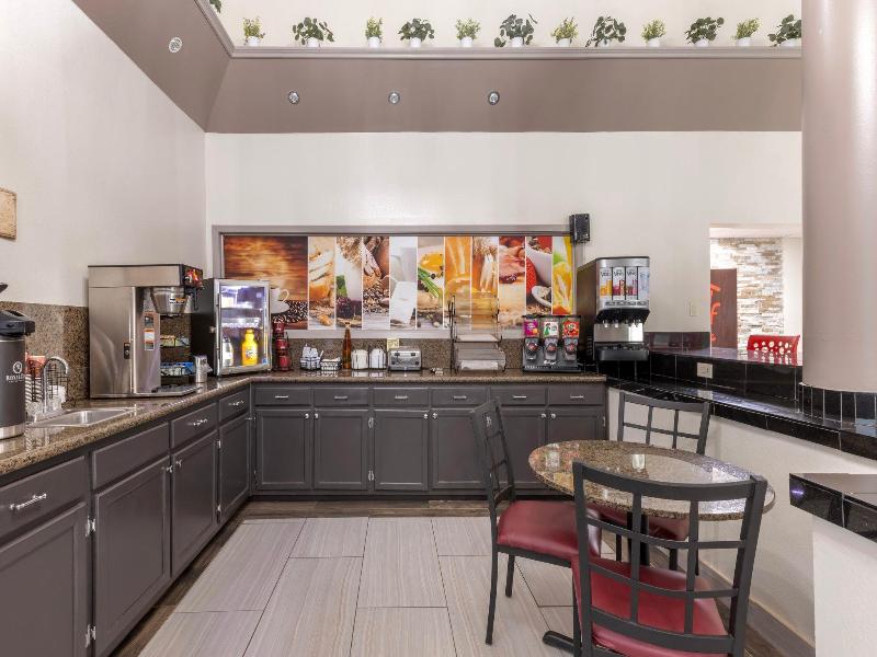 Americas Best Value Inn And Suites Clinton Jackson image