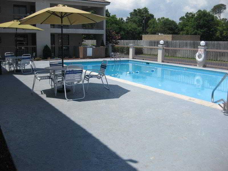 Quality Inn Tunica Resorts image
