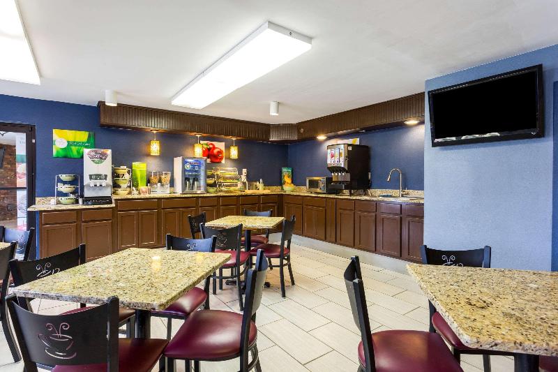 Quality Inn Tunica Resorts image