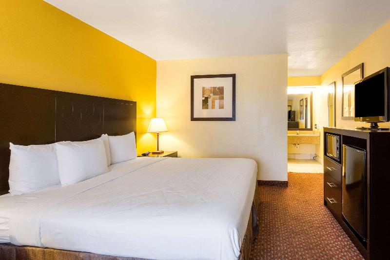 Quality Inn Tunica Resorts image