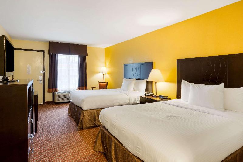 Quality Inn Tunica Resorts image