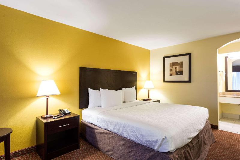 Quality Inn Tunica Resorts image