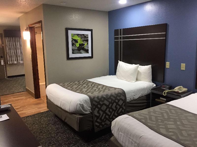 Red Roof Inn & Suites Jackson – Richland image
