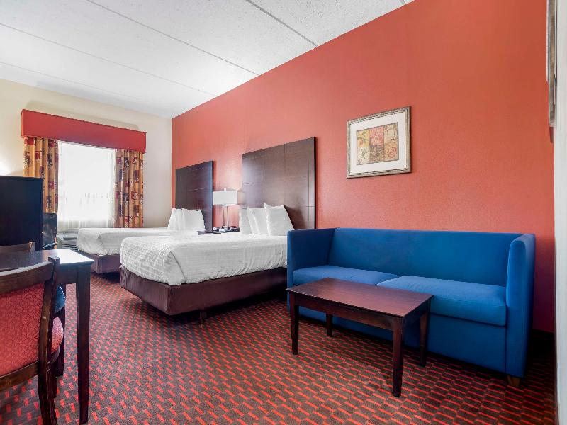 Best Western Plus Flowood Inn & Suites image