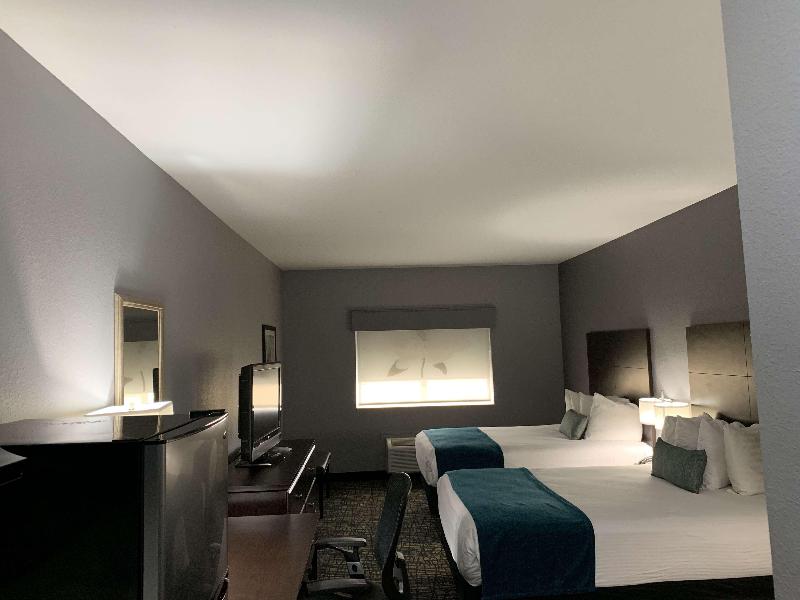 Best Western Plus Olive Branch Hotel & Suites image