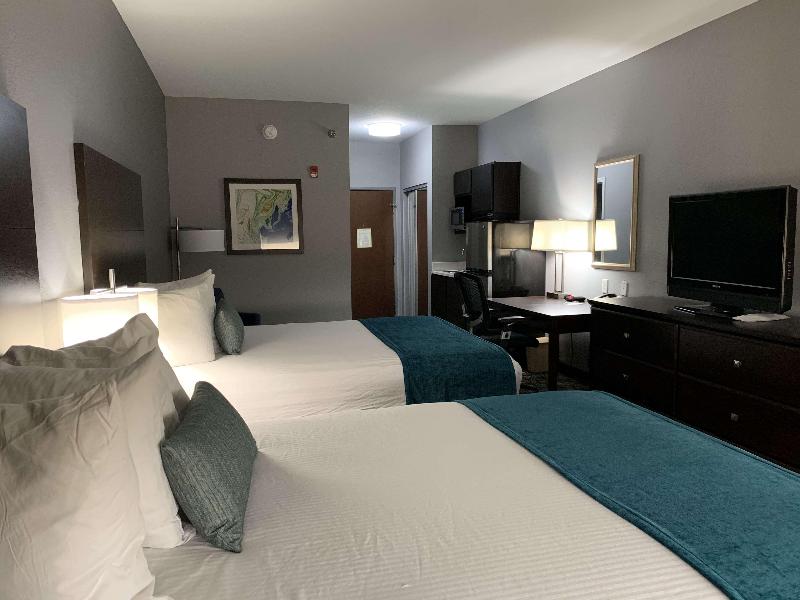 Best Western Plus Olive Branch Hotel & Suites image