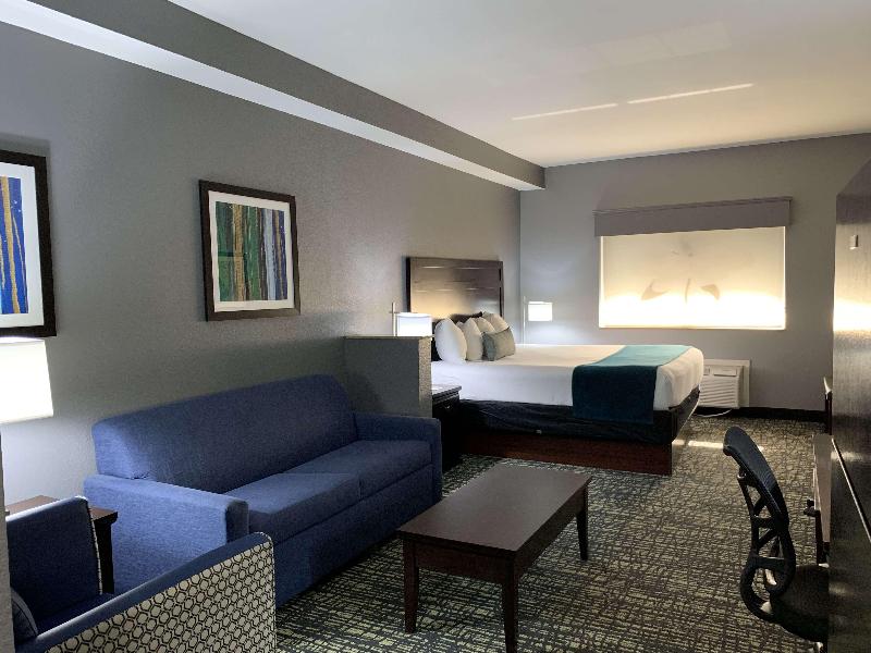 Best Western Plus Olive Branch Hotel & Suites image