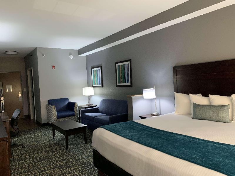 Best Western Plus Olive Branch Hotel & Suites image