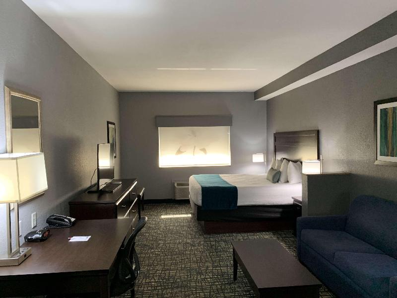 Best Western Plus Olive Branch Hotel & Suites image