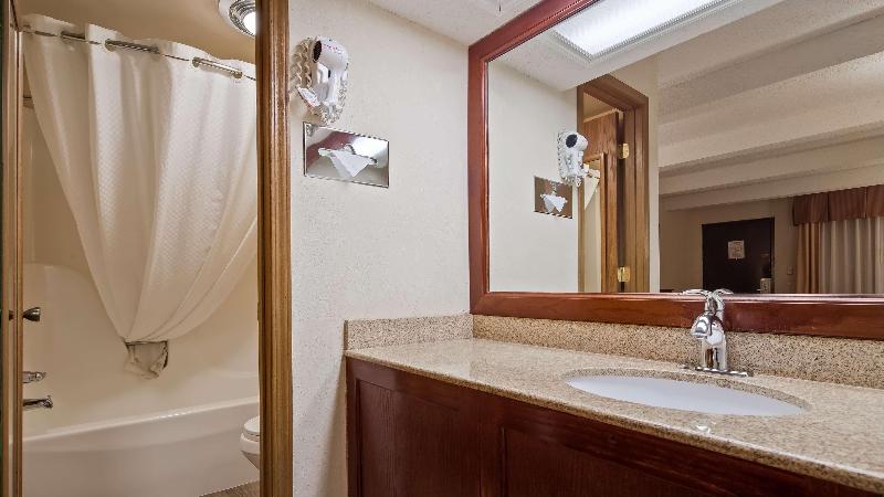 Best Western Montis Inn image