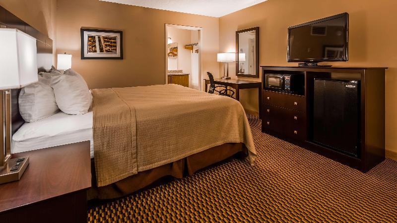 Best Western State Fair Inn image