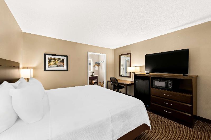 Best Western State Fair Inn image