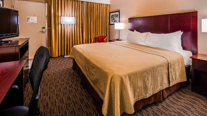 Best Western State Fair Inn image