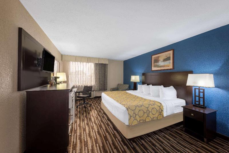 Baymont By Wyndham Springfield South Hwy 65 image