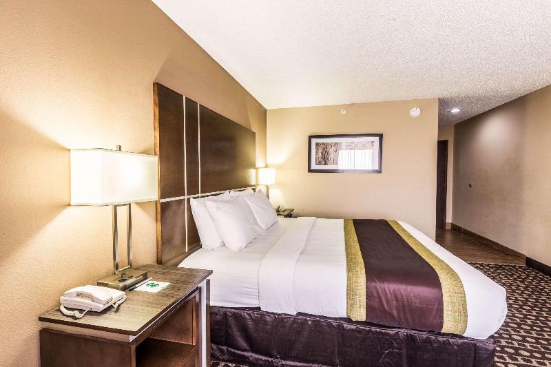 Quality Inn image