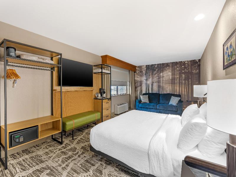 Best Western Plus GranTree Inn image