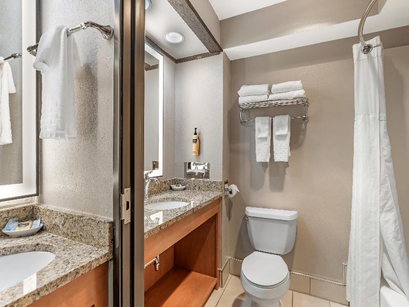 Best Western Plus GranTree Inn image