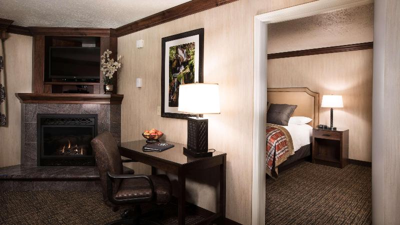 Best Western Plus Flathead Lake Inn and Suites image