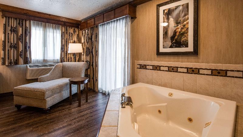 Best Western Plus Flathead Lake Inn and Suites image