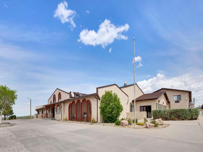 Best Western West Hills Inn image