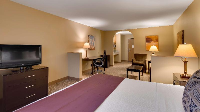 Best Western West Hills Inn image