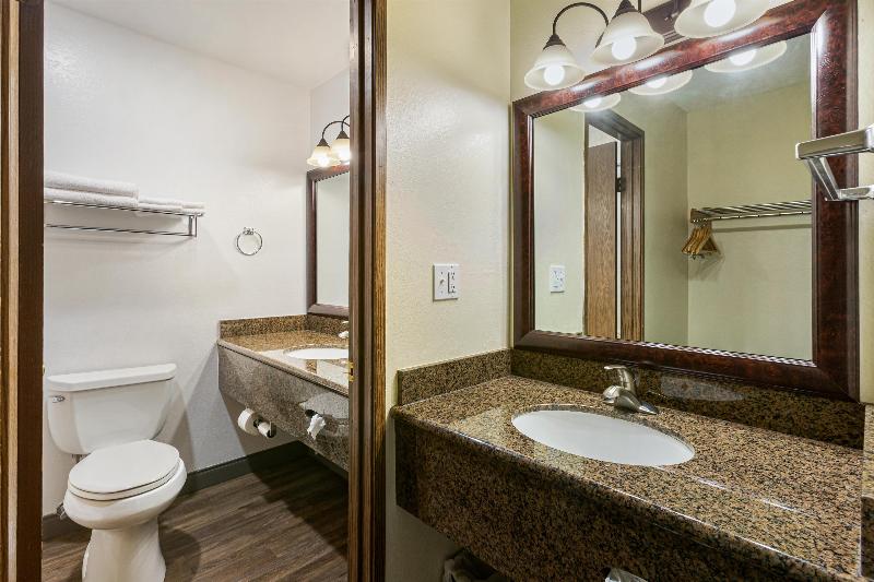 Best Western Hi-Desert Inn image