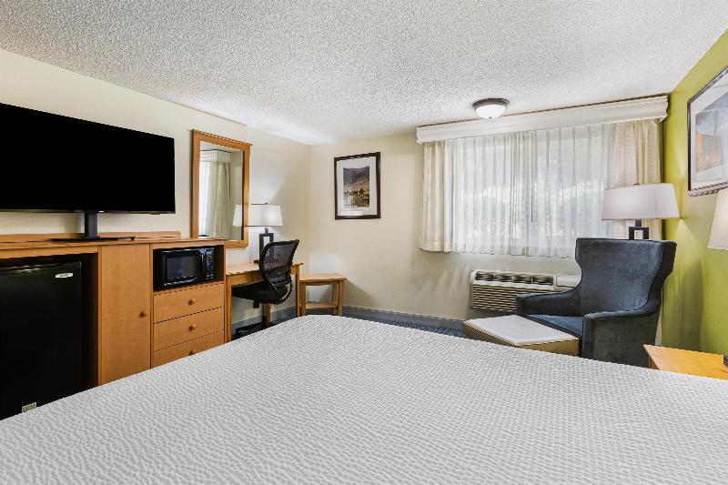 Best Western Hi-Desert Inn image
