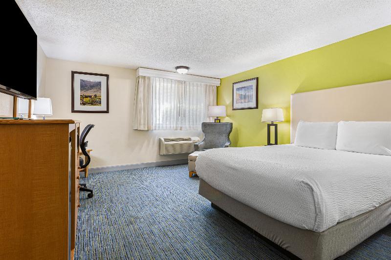 Best Western Hi-Desert Inn image