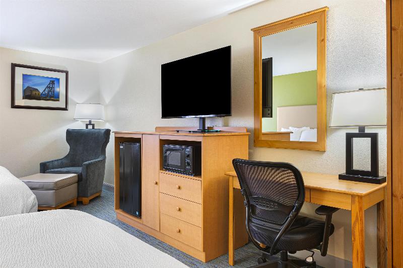 Best Western Hi-Desert Inn image